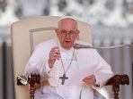 Papa Francisco Parabeniza PR Eleitu no Povu TL